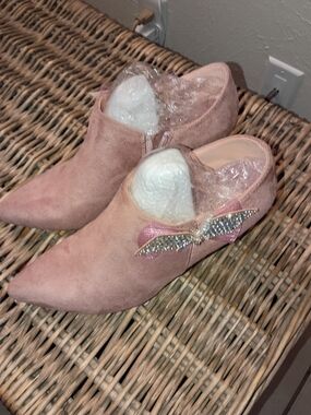 Women’s Pink Suede Pointed-Toe Slip-On Mules with Embellished Bow